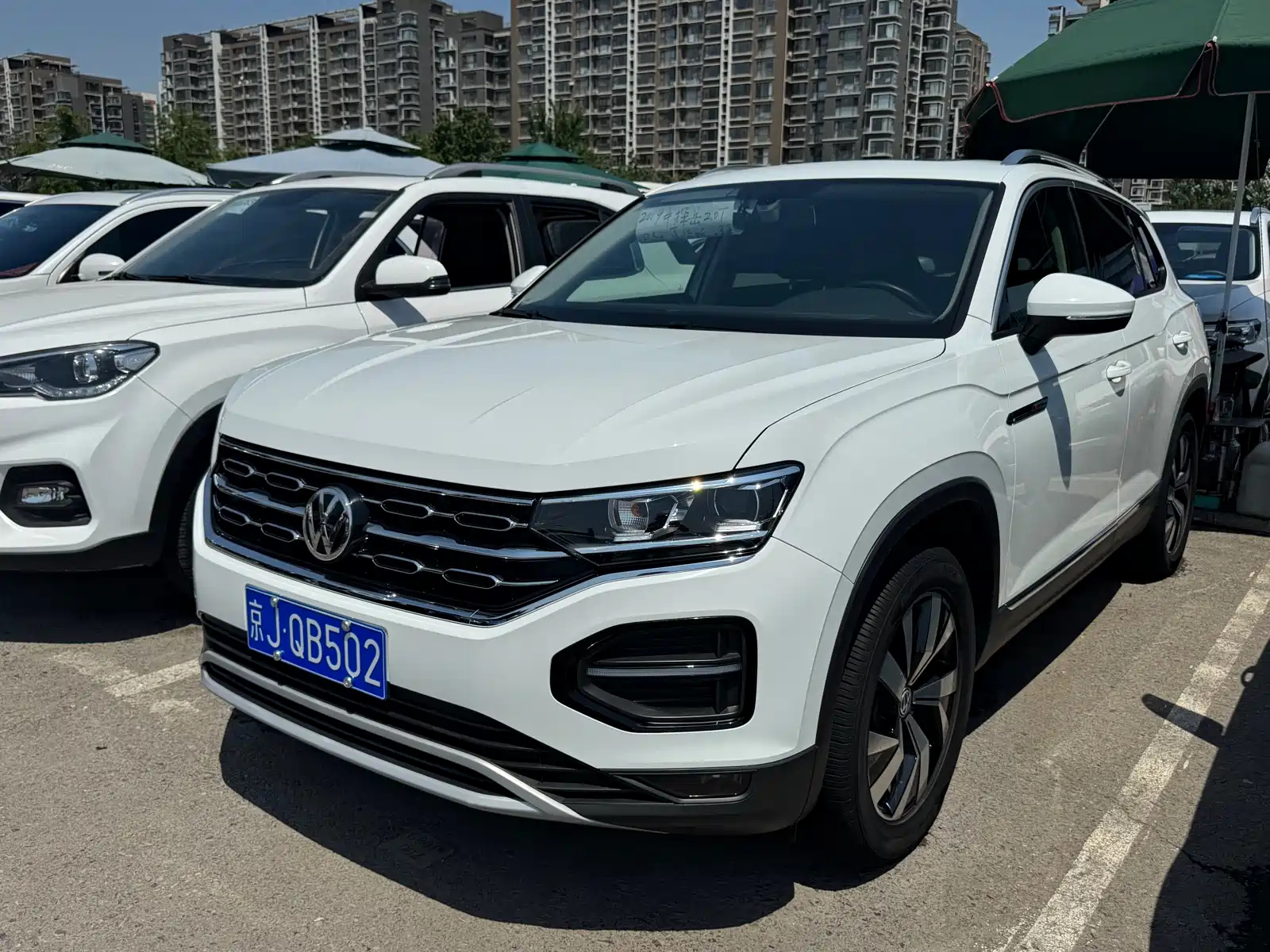 VOLKSWAGEN TAYRON