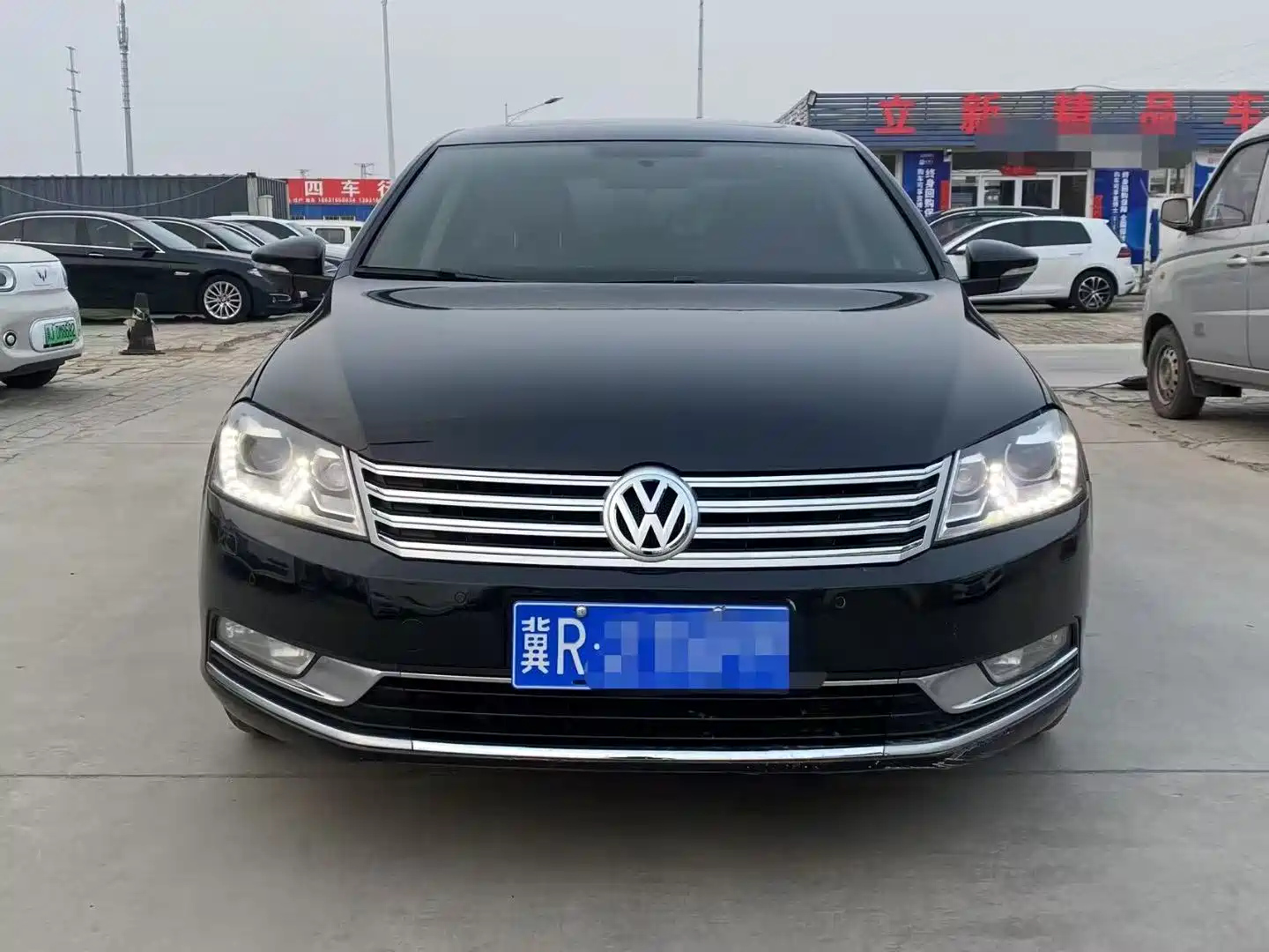 VOLKSWAGEN MAGOTAN 2015