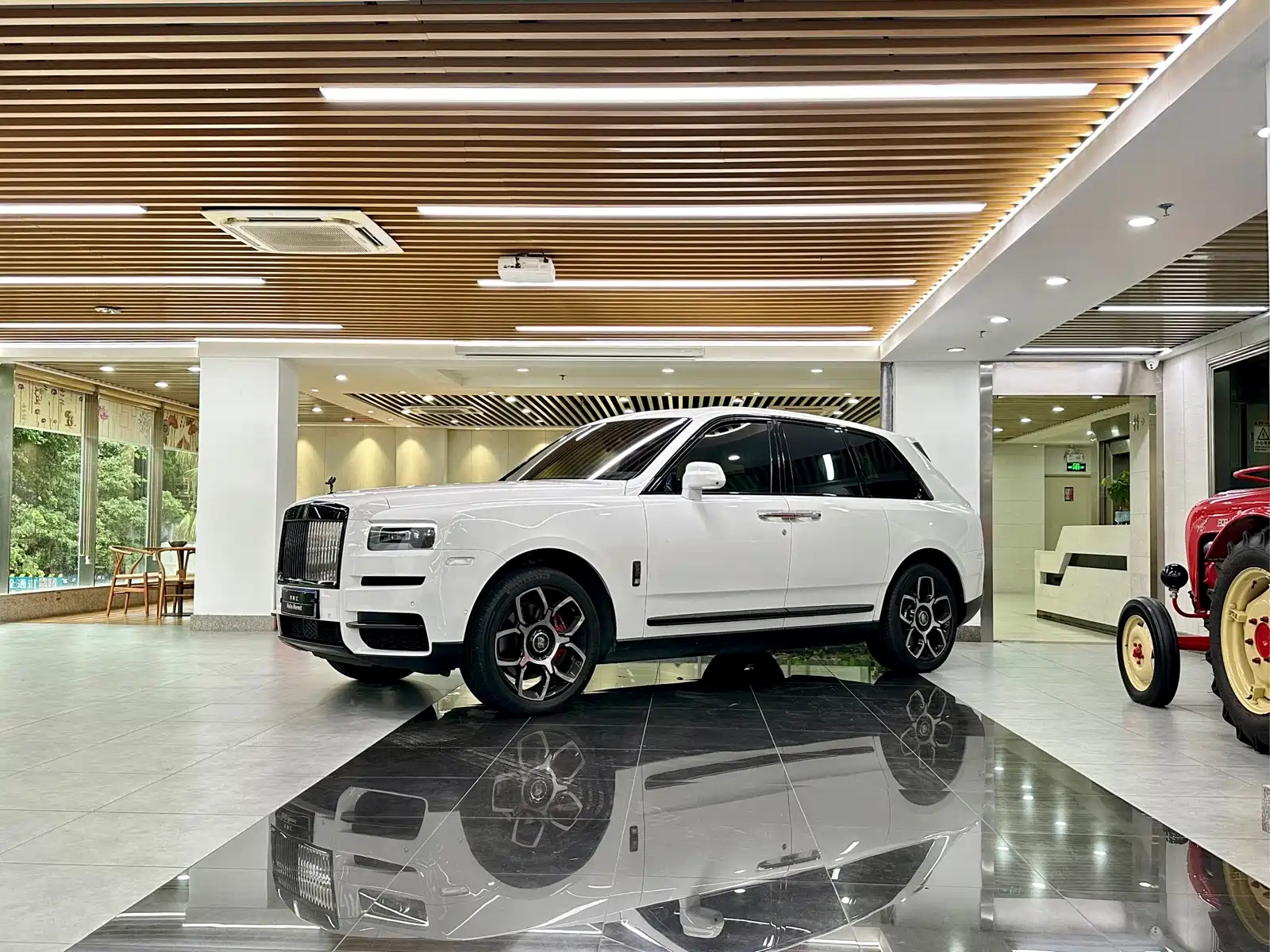 ROLLS ROYCE CULLINAN 2020