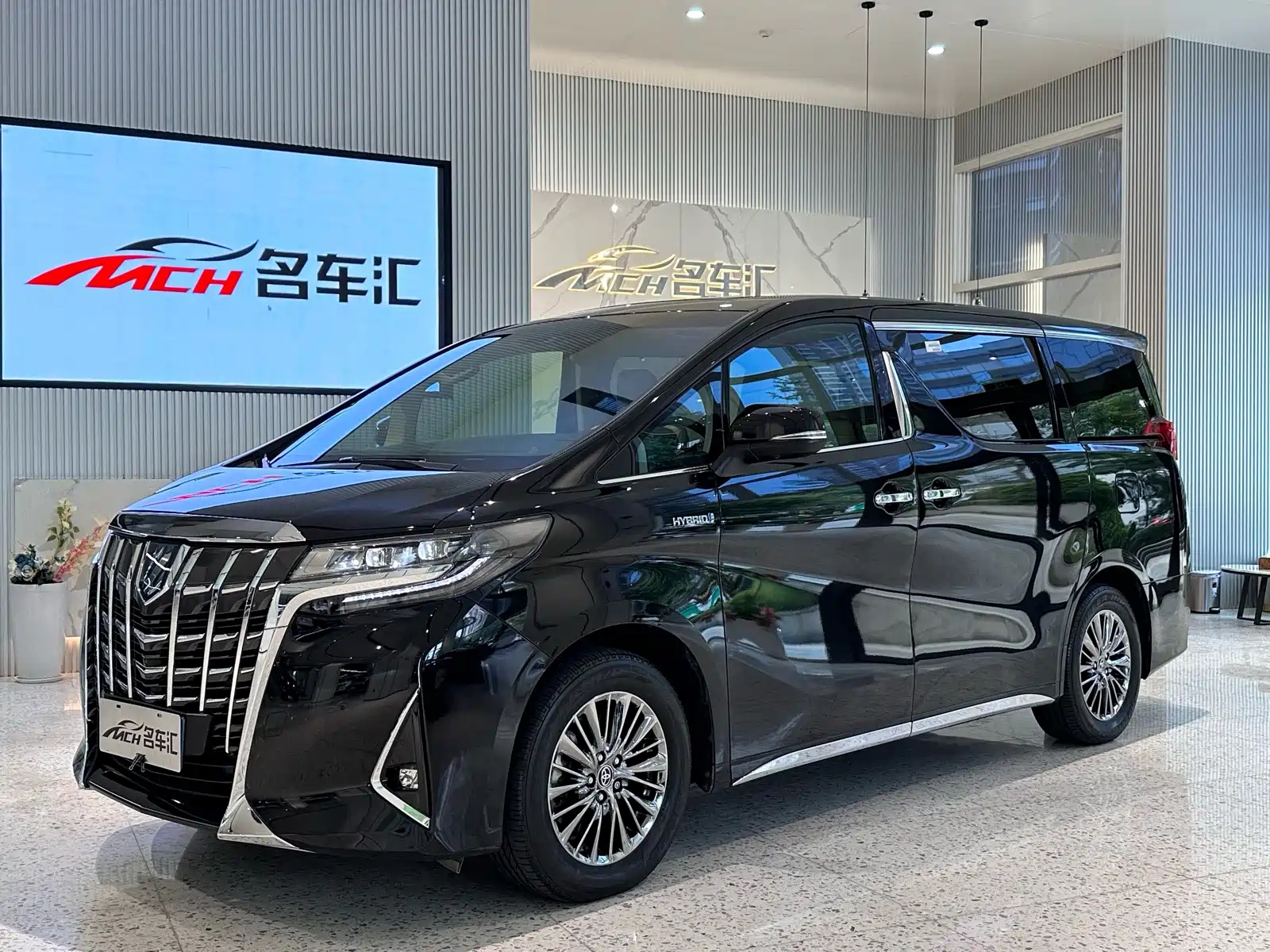 TOYOTA ALPHARD 2021