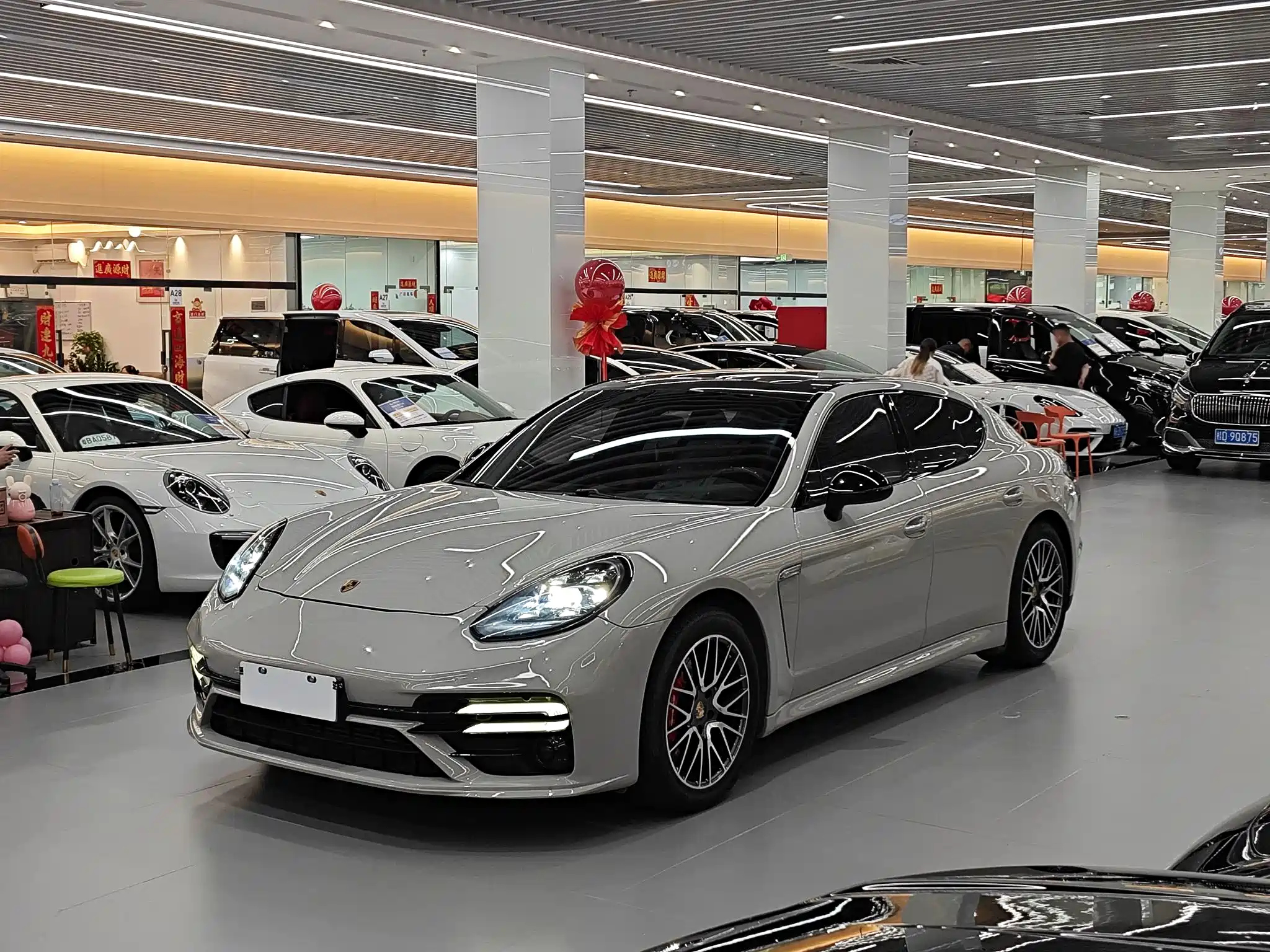 PORSCHE PANAMERA 2010