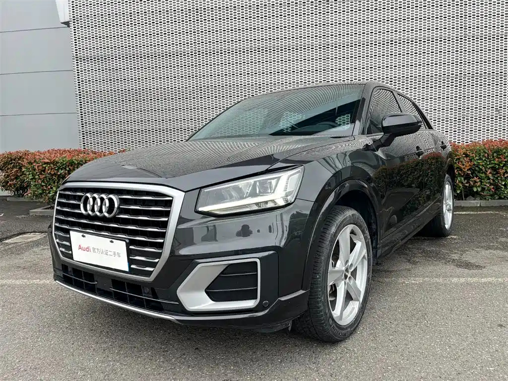 AUDI Q2L 2020