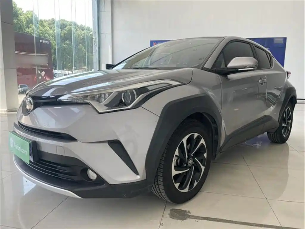 TOYOTA IZOA 2018