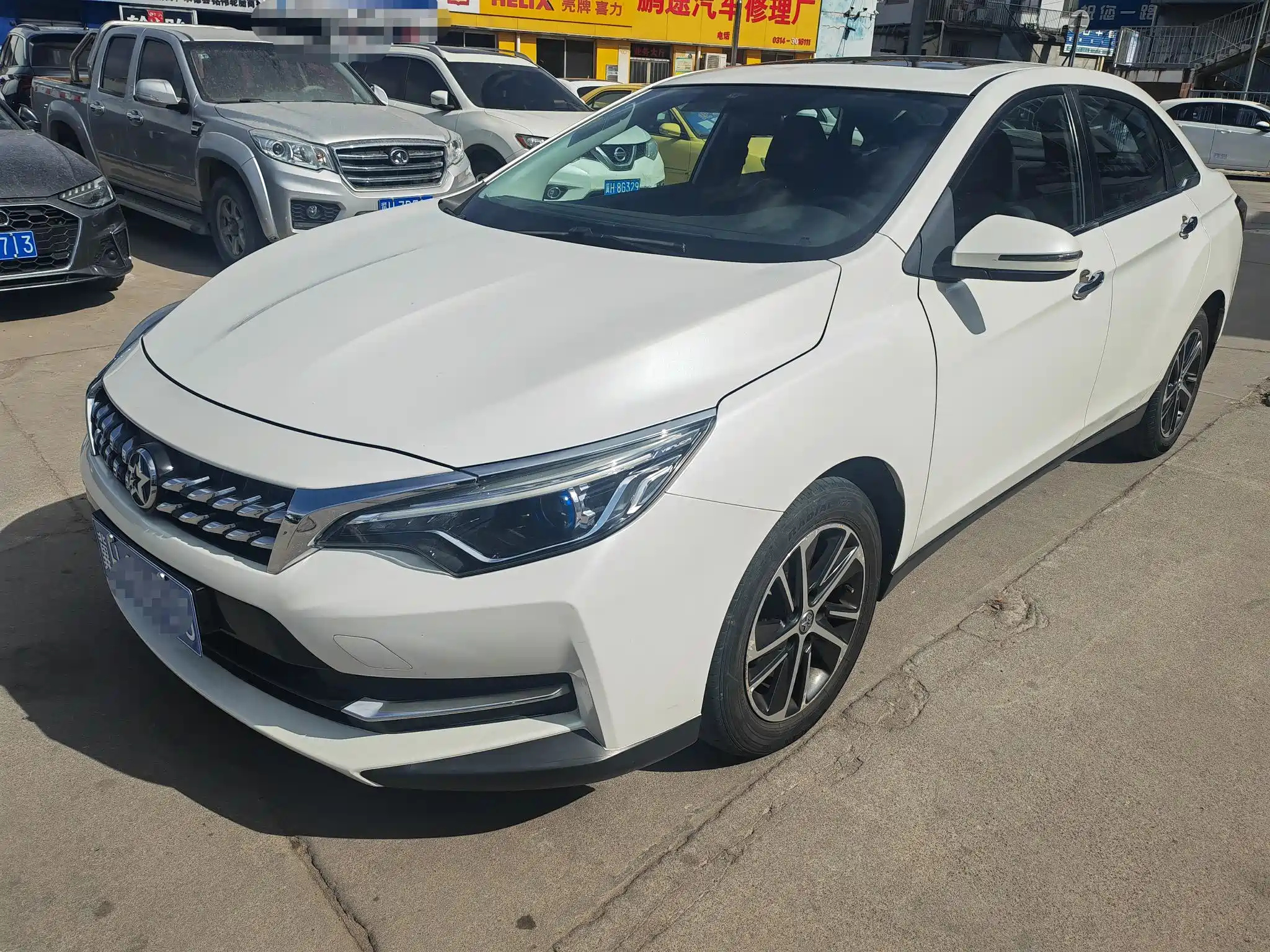 VENUCIA D60 2018