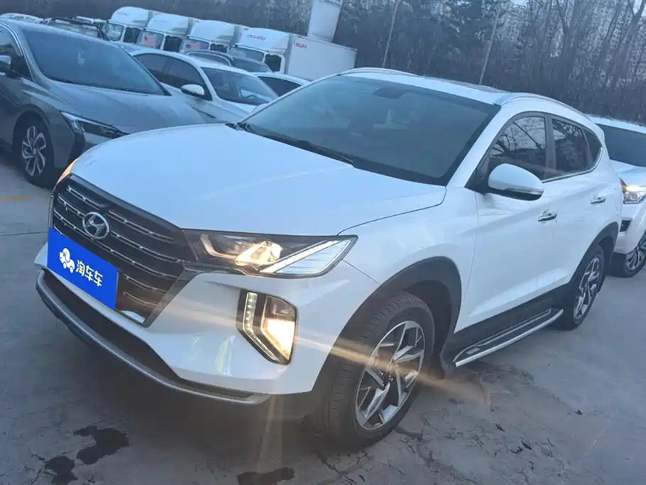 HYUNDAI TUCSON 2020