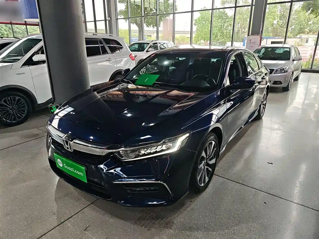 HONDA INSPIRE 2019