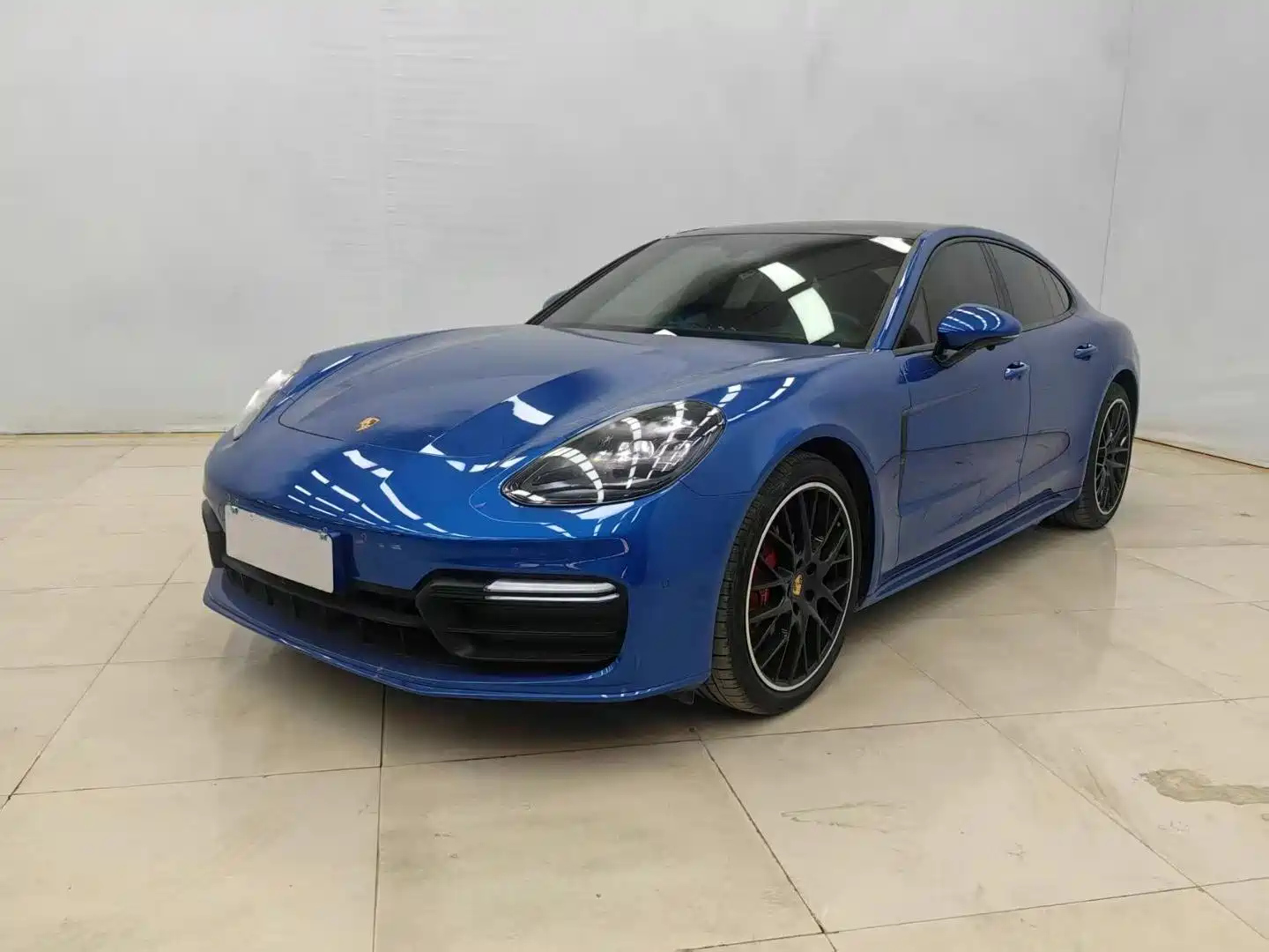PORSCHE PANAMERA 2017
