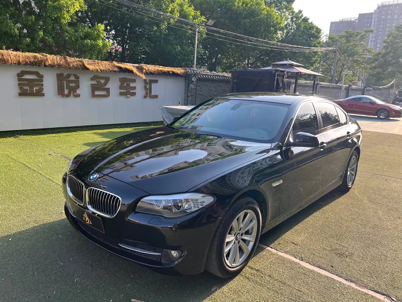 BMW 5-SERIES 2012