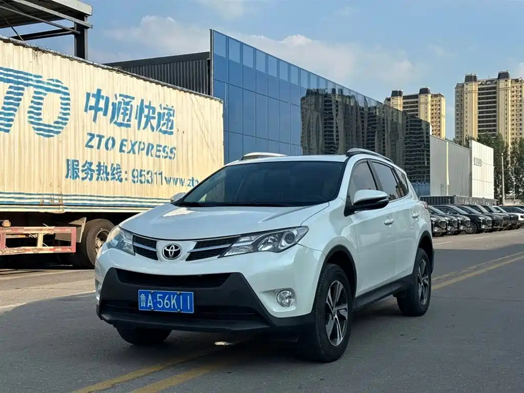 TOYOTA RAV4 RONGFANG 2015