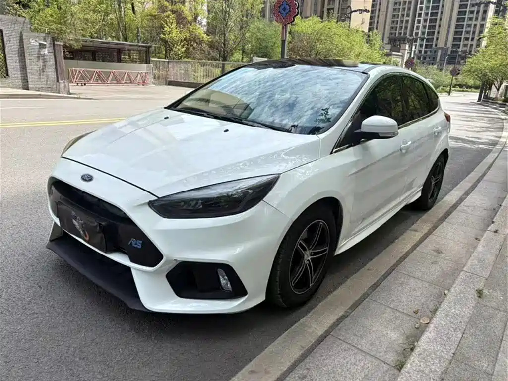 FORD FOCUS 2012