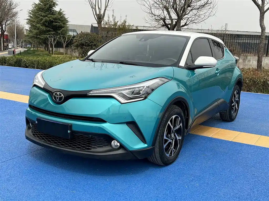TOYOTA C-HR 2018