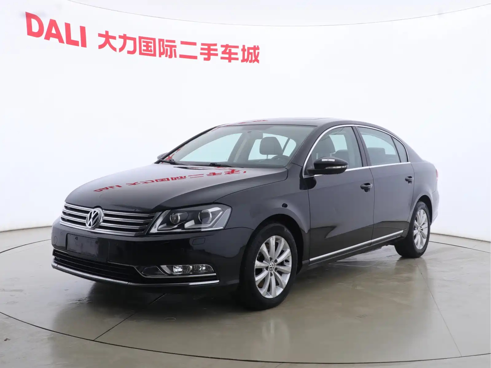 VOLKSWAGEN MAGOTAN 2015