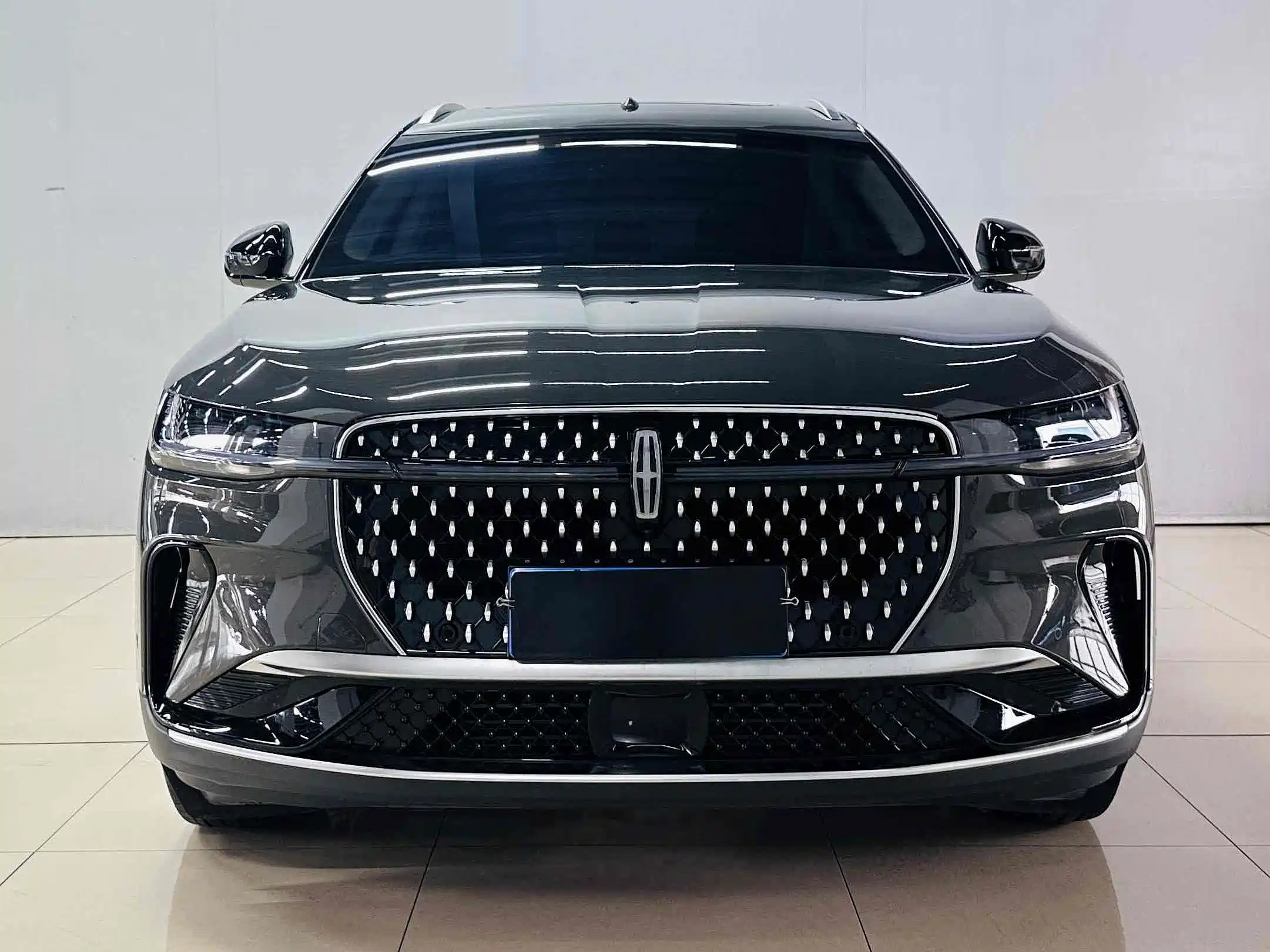 LINCOLN NAVIGATOR 2023