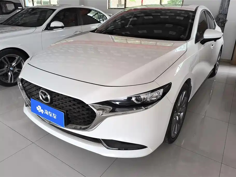 MAZDA 3 AXELA 2021