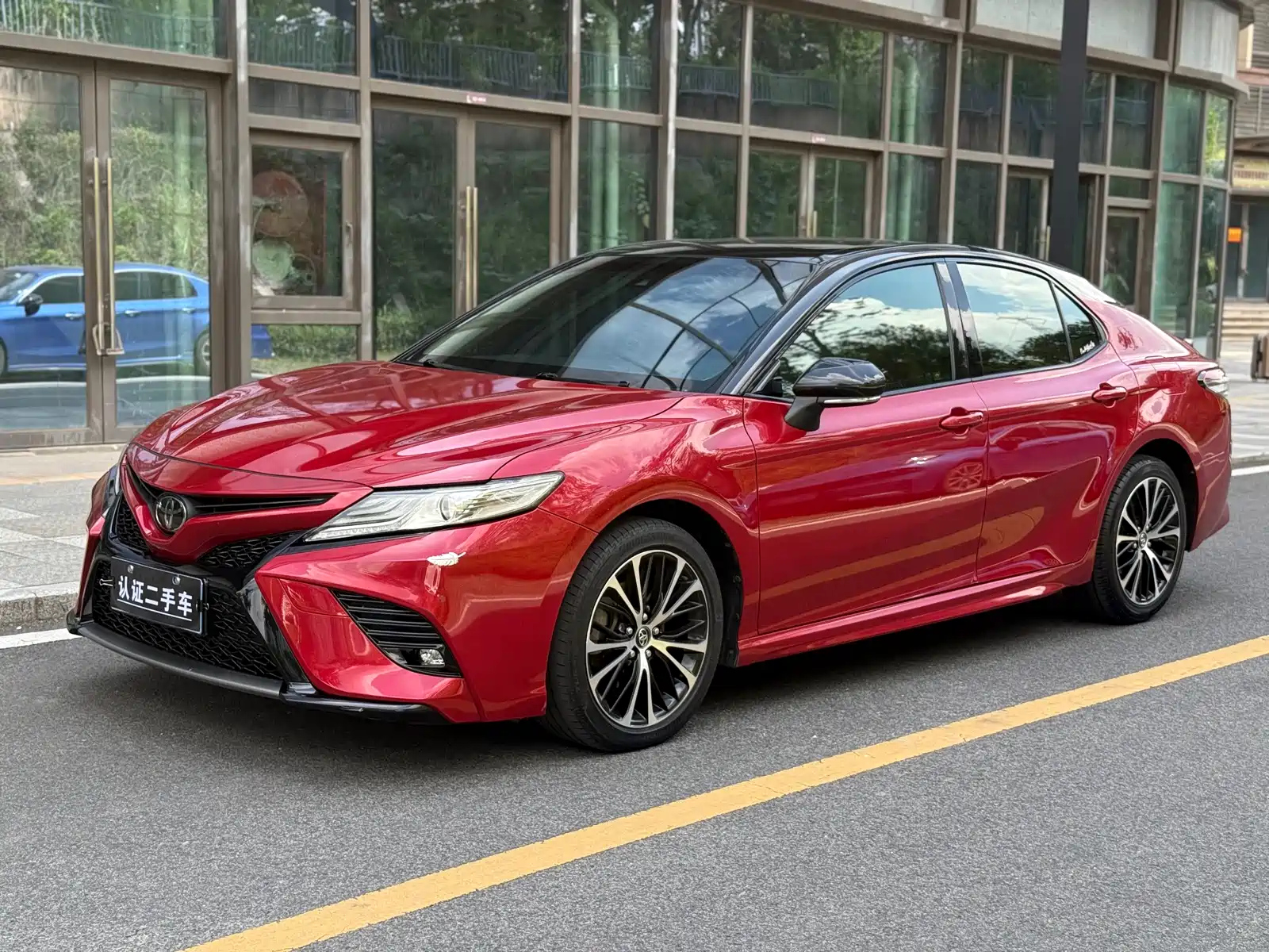 TOYOTA CAMRY 2018