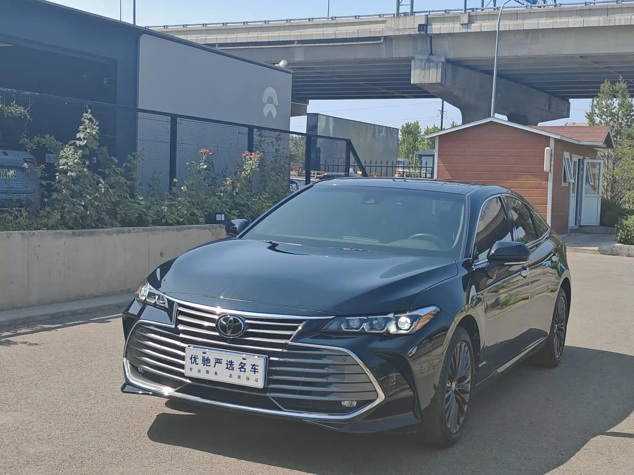 TOYOTA AVALON 2019