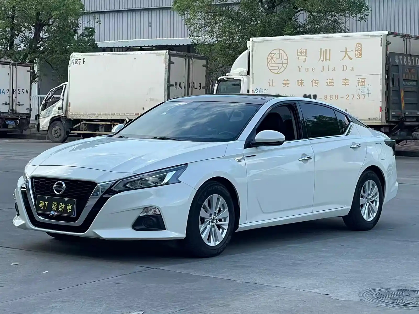NISSAN TEANA 2020