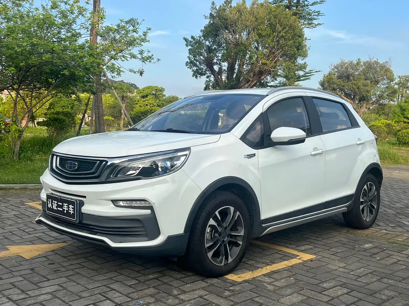 GEELY AUTO VISION X3 2019