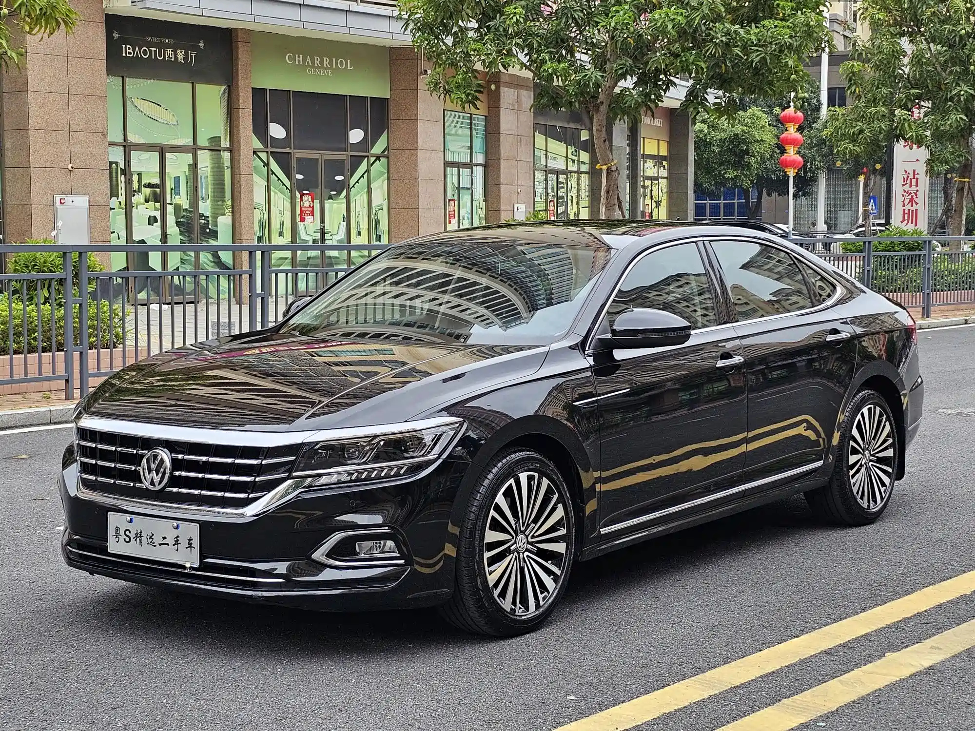 VOLKSWAGEN PASSAT 2019