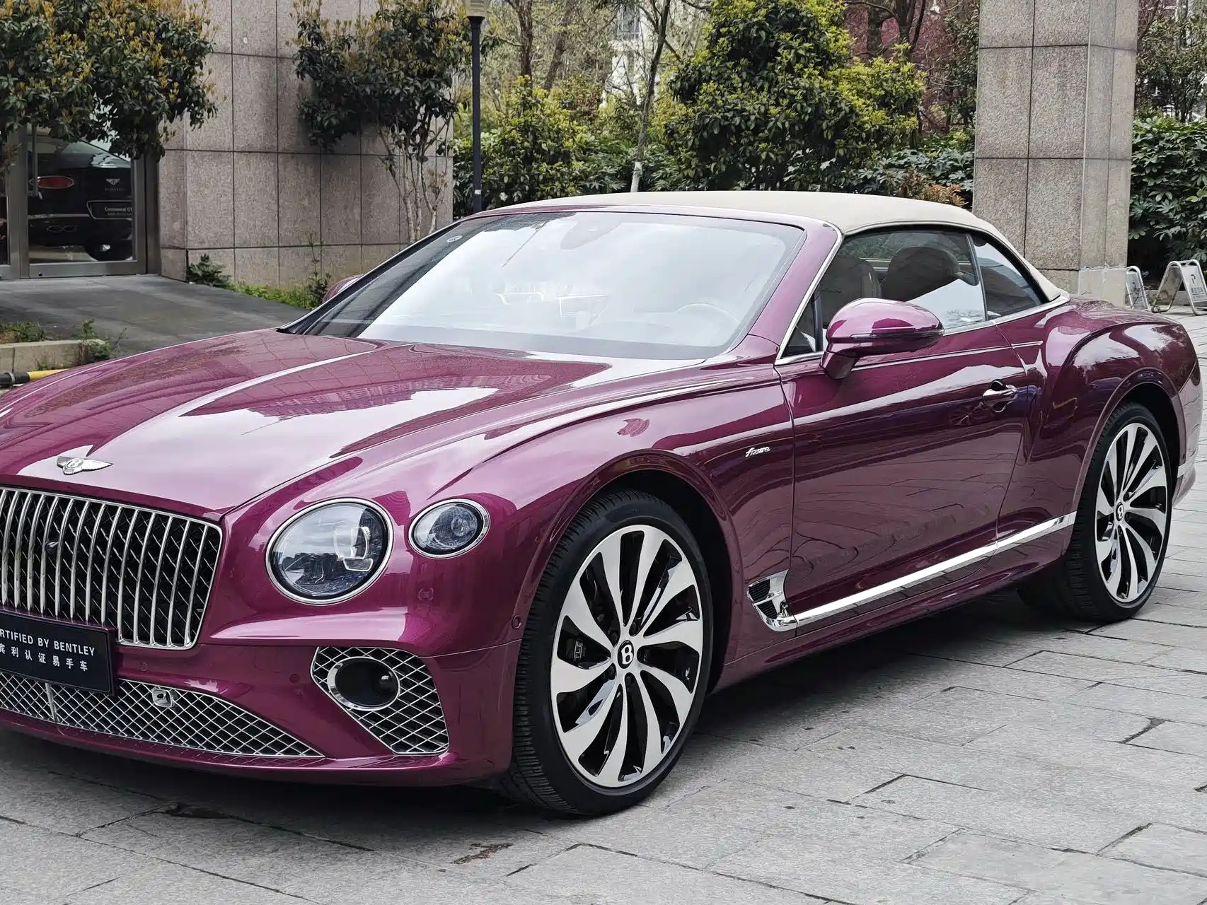 BENTLEY CONTINENTAL 2024