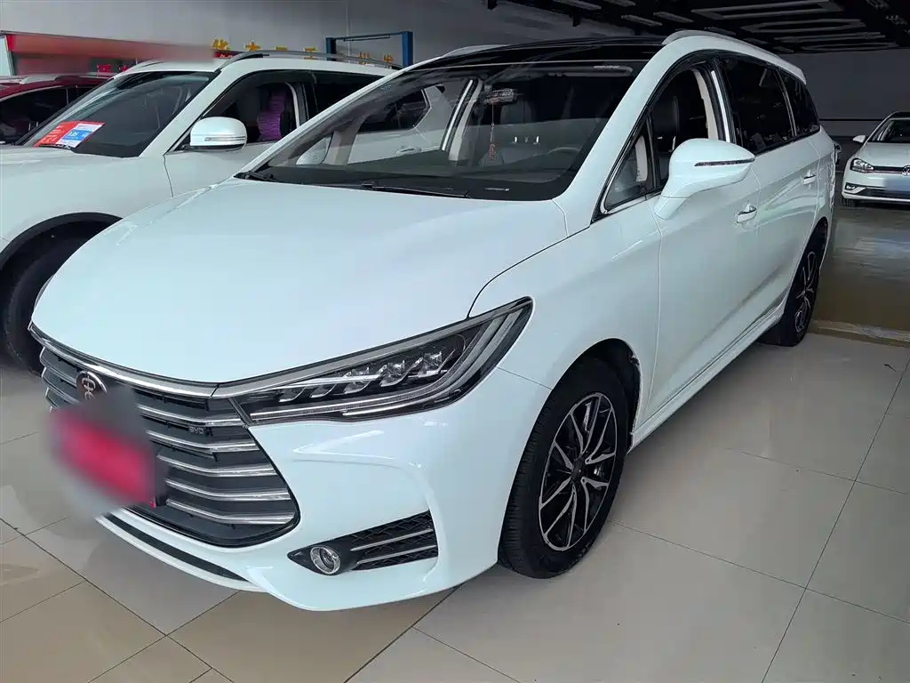 BYD SONG MAX 2017