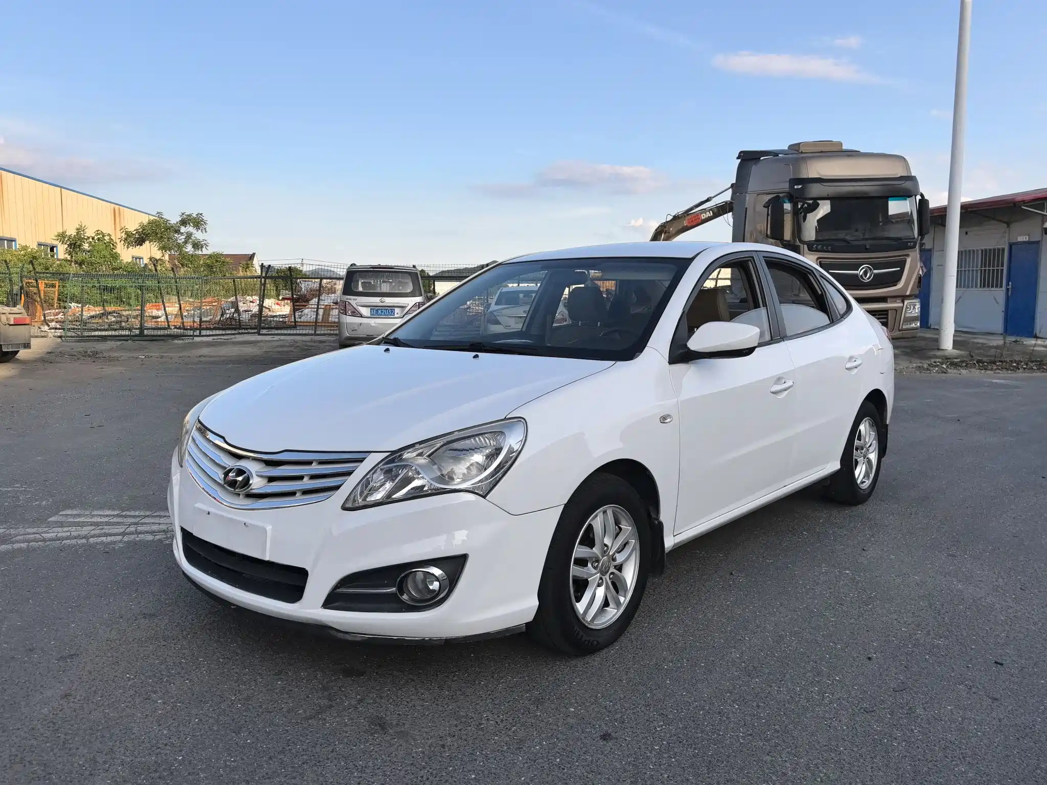 HYUNDAI CELESTA 2011