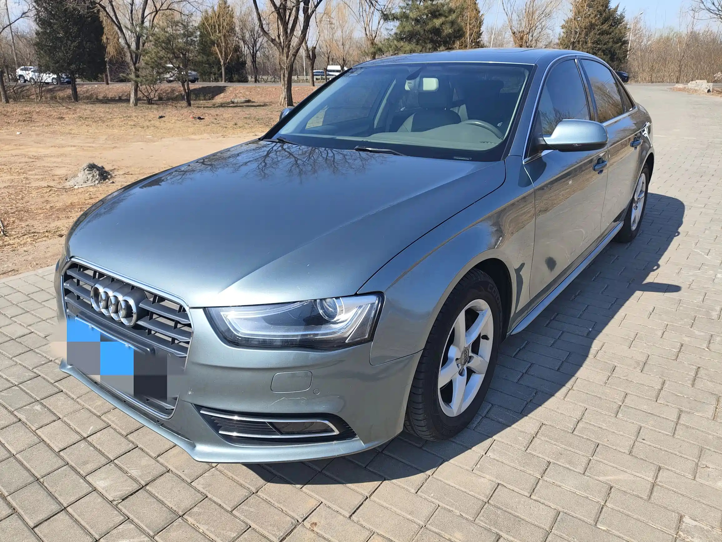AUDI A4L 2013