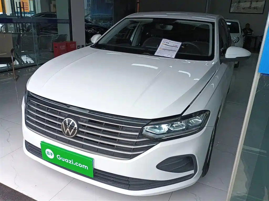 VOLKSWAGEN LAVIDA 2023
