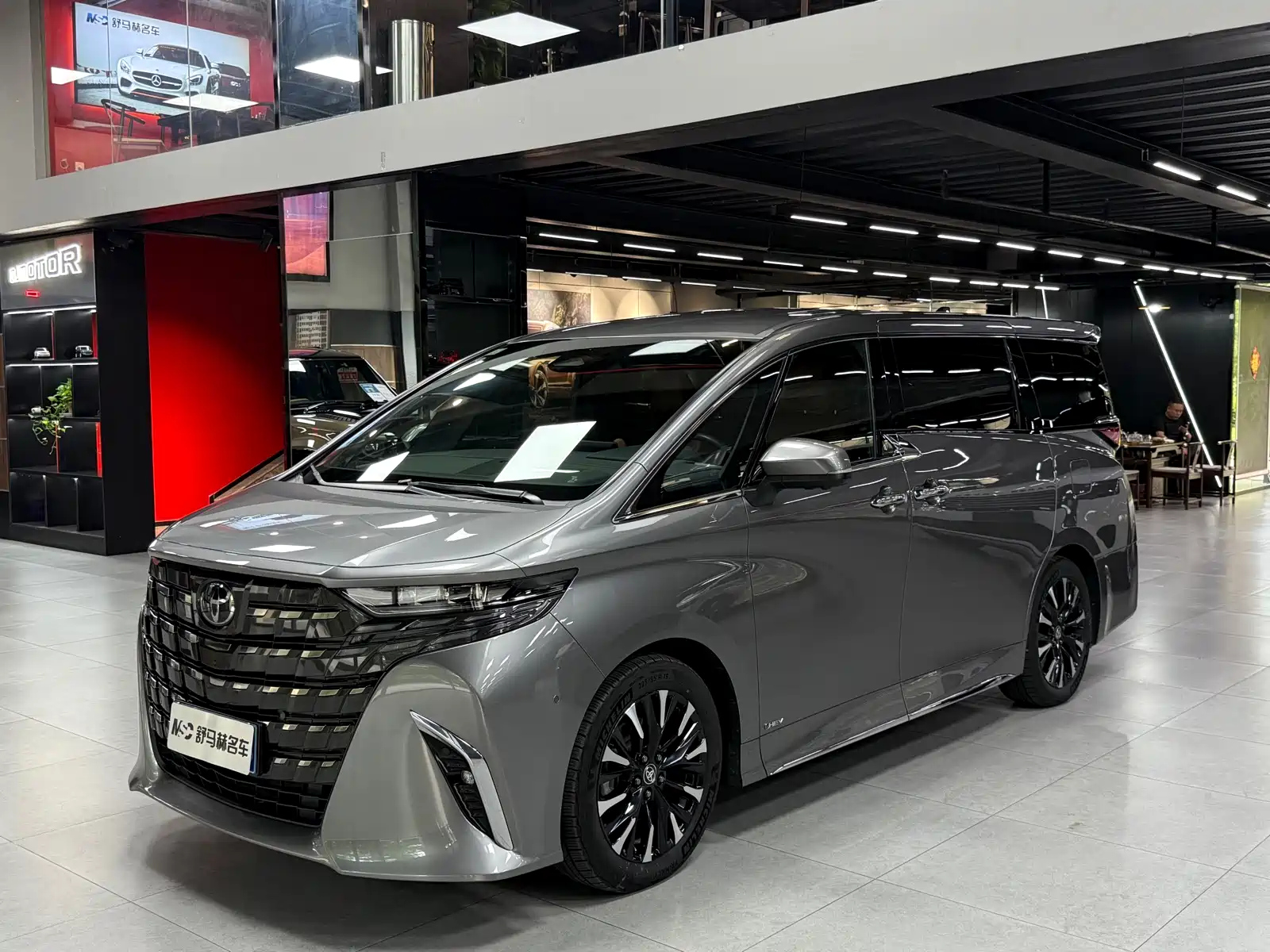 TOYOTA ALPHARD 2024