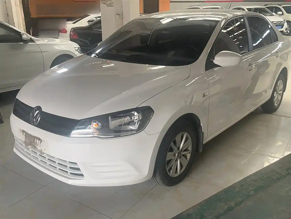VOLKSWAGEN JETTA 2015