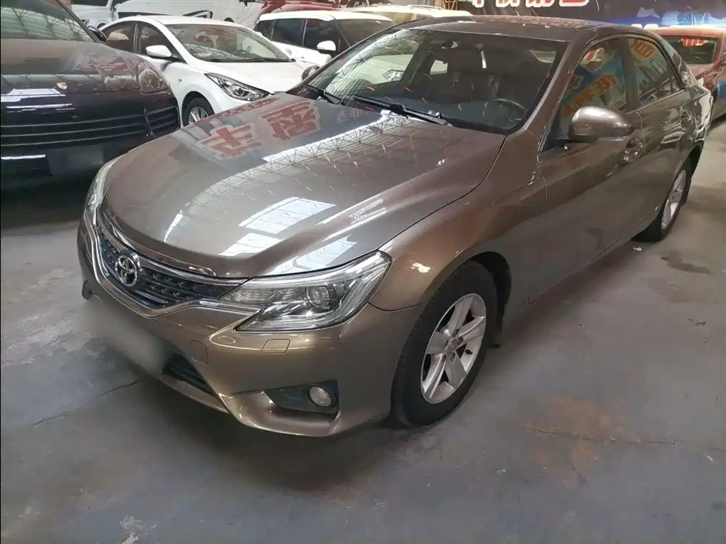TOYOTA REIZE 2013