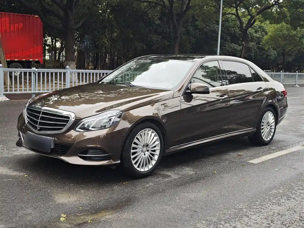MERCEDES BENZ E-CLASS 2014