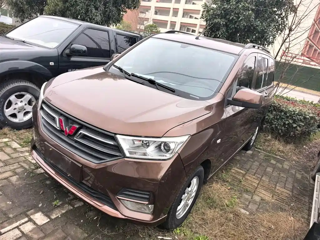 SGMW WULING HONGGUANG 2019