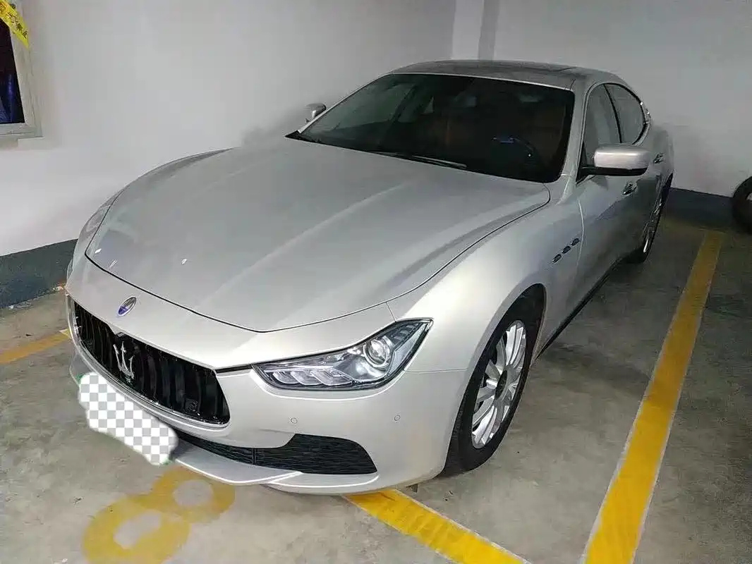 MASERATI GHIBLI 2014