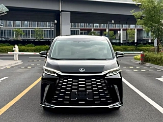Заказать LEXUS LM