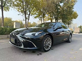 Заказать LEXUS ES
