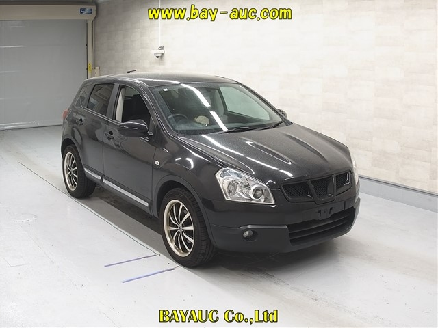 NISSAN DUALIS