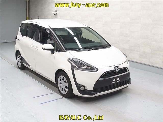 TOYOTA SIENTA 2016
