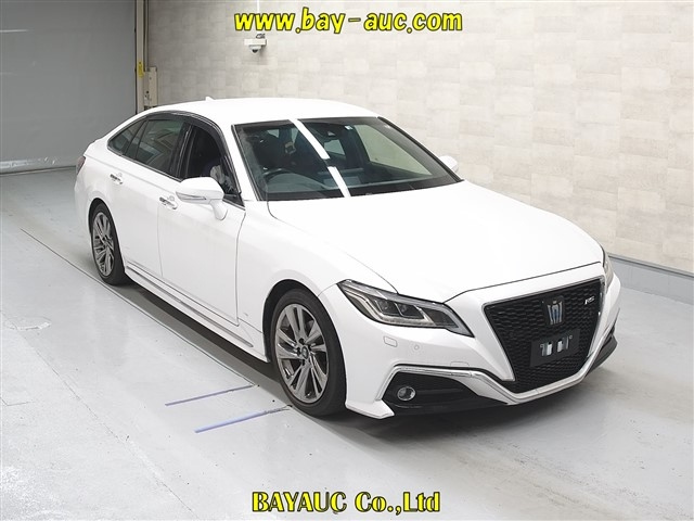 TOYOTA CROWN 2022