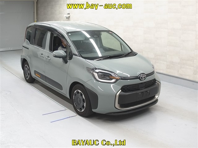 TOYOTA SIENTA 2023