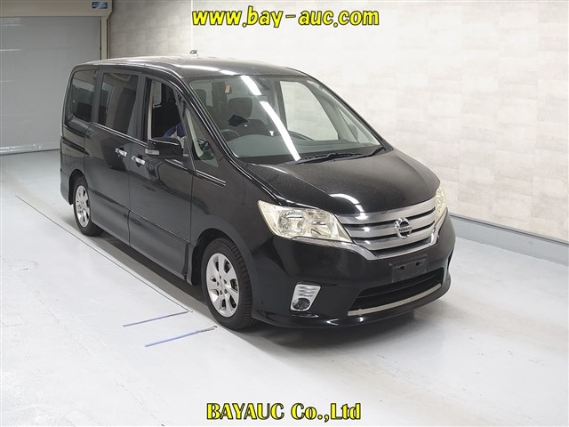 NISSAN SERENA 2011