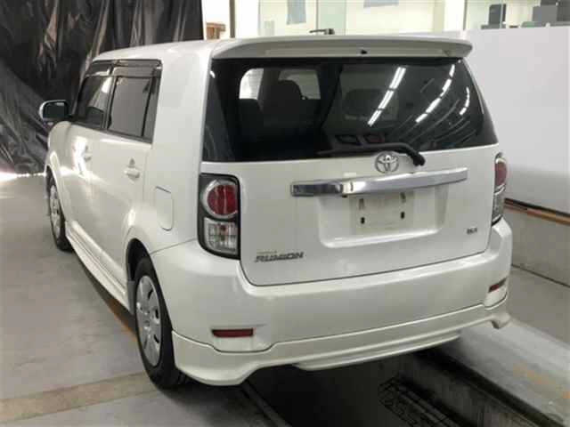 TOYOTA COROLLA RUMION 2013