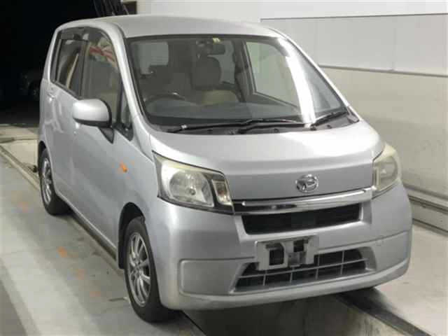 DAIHATSU MOVE 2014