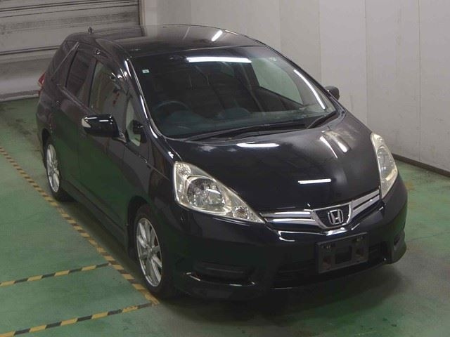 HONDA FIT SHUTTLE 2011