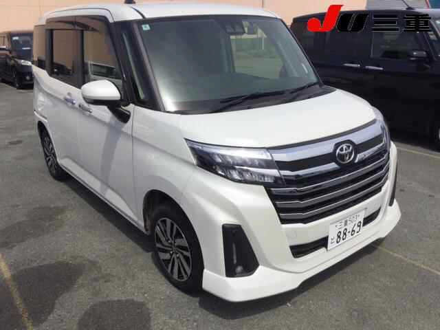 TOYOTA ROOMY 2022