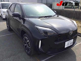 TOYOTA YARIS CROSS 2025