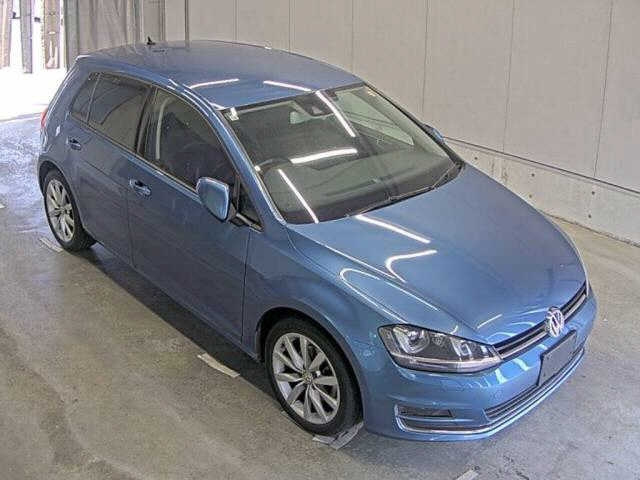 VOLKSWAGEN GOLF 2016