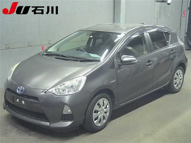 TOYOTA AQUA 2014