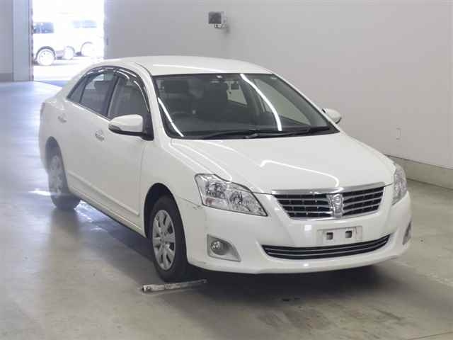 TOYOTA PREMIO 2016