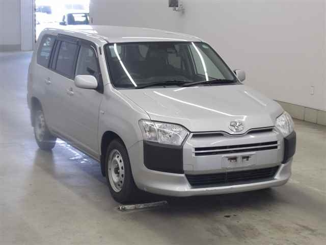 TOYOTA SUCCEED